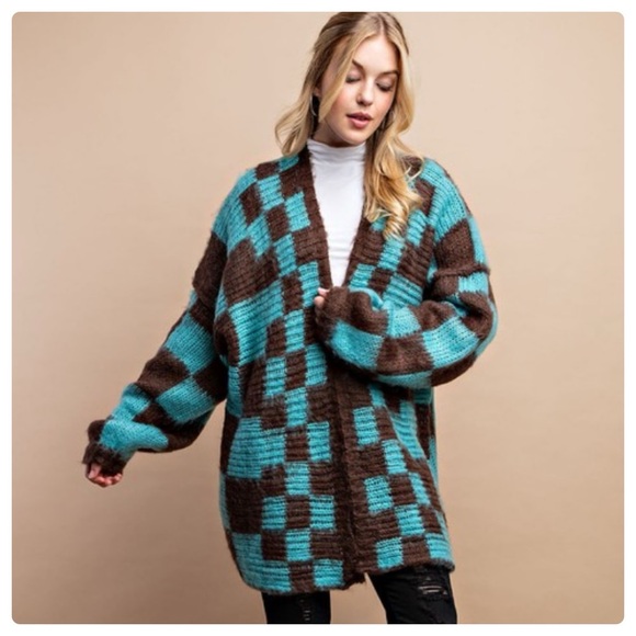 $15 CLEARANCE 30 1 LEFT ⬇️Chunky checkered Sweater Cardigan - Picture 3 of 5